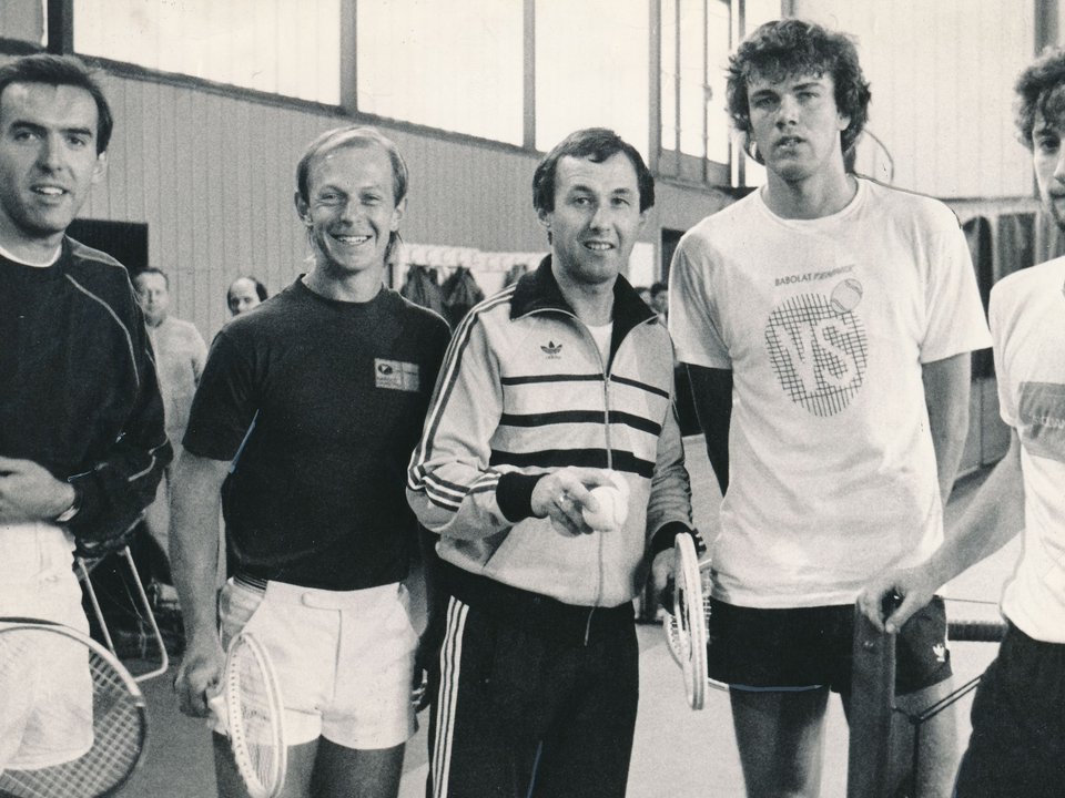 Československý daviscupový tím v roku 1986: (zľava) Tomáš Šmíd, Pavel Složil, kapitán František Pála, Milan Šrejber a Miloslav Mečíř