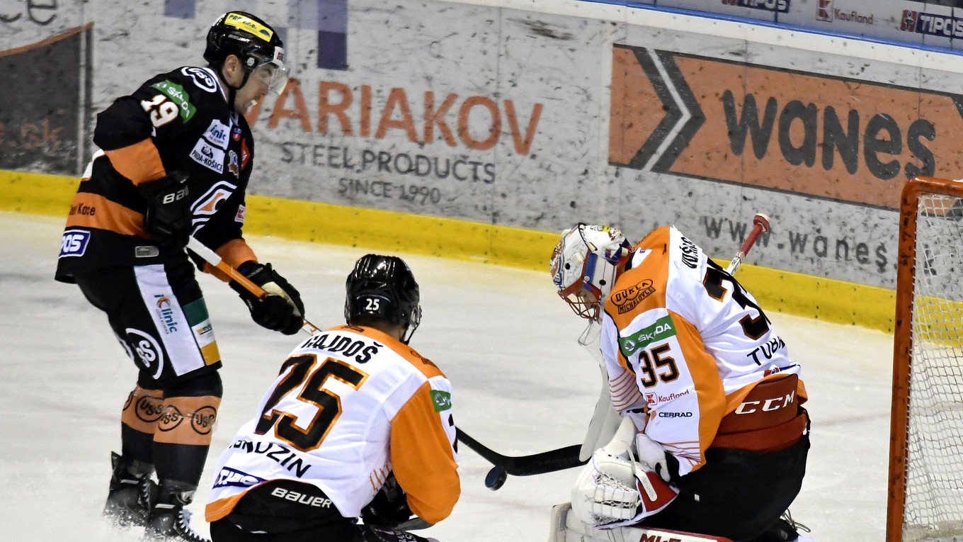 HK Dukla Ingema Michalovce - HC Košice: ONLINE prenos z play off Tipos extraligy.