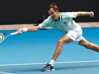 Daniil Medvedev v zápase proti Henrimu Laaksonenovi.
