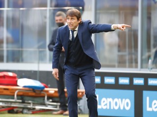 Tréner Antonio Conte.