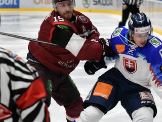 Martins Karsums (vľavo).