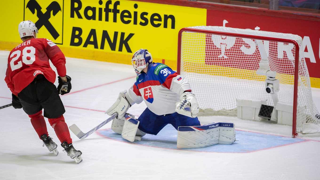 Slovensko - Švajčiarsko: Slovenskí hokejisti neuspeli a prehrali 3:5.