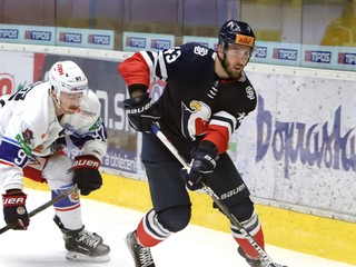 Momentka zo zápasu Zvolen - Slovan.