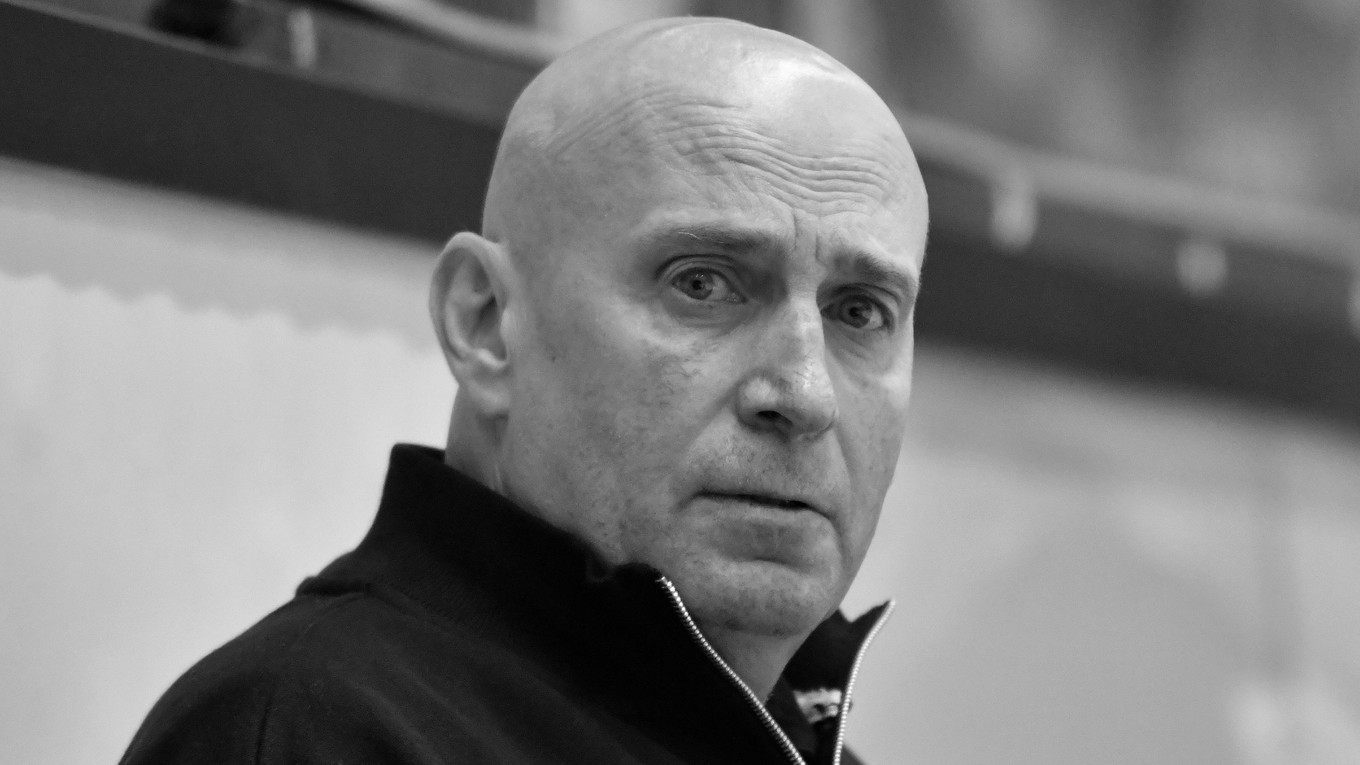 Zomrel hokejový tréner Miroslav Chudý.