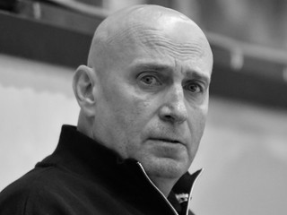 Zomrel hokejový tréner Miroslav Chudý.