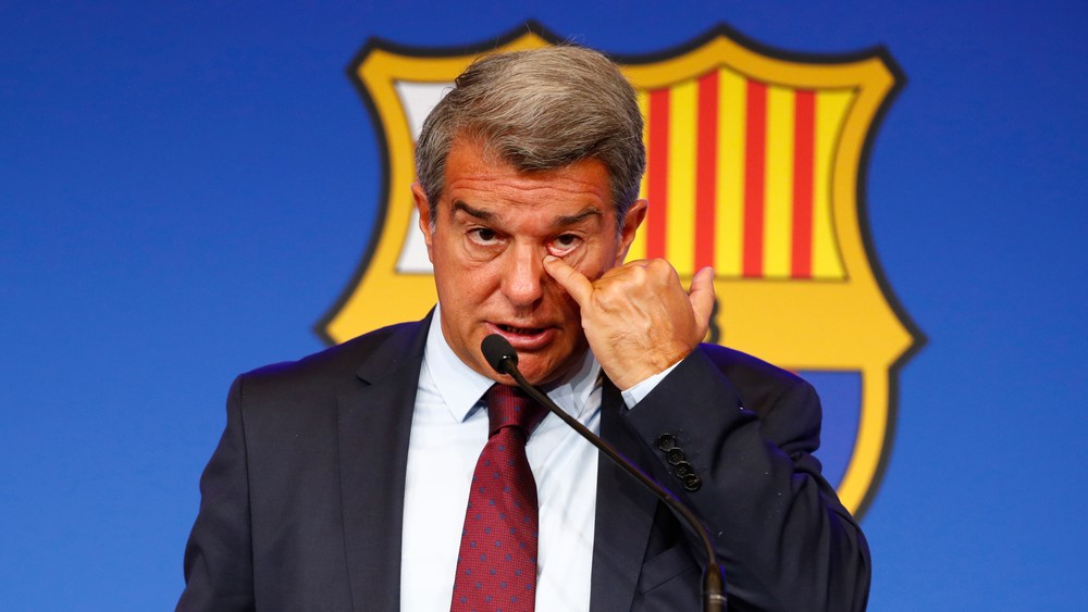 Utópia? Laporta dúfal, že Messi zostane v Barcelone aj zadarmo