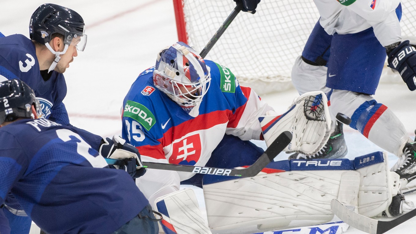 Momentka zo zápasu Slovensko - Fínsko vo štvrťfinále MS v hokeji 2022.