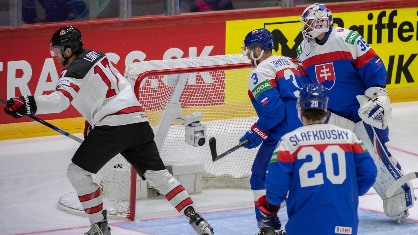Slovensko - Kanada: Slovenskí hokejisti prehrali 1:5 v zápase MS v hokeji 2022.