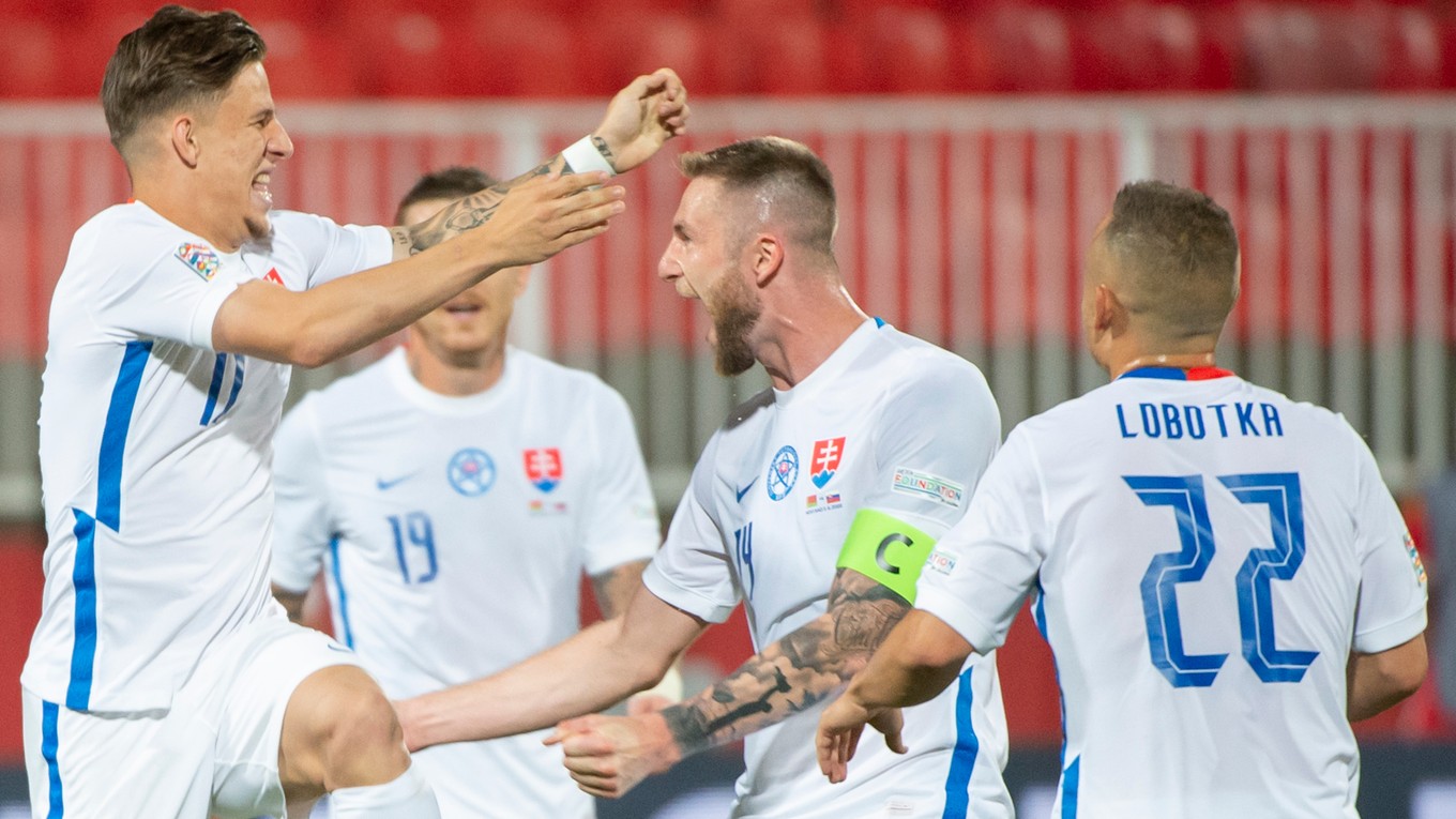 Tomáš Suslov sa teší po strelenom góle v zápase Bielorusko - Slovensko v Lige národov.