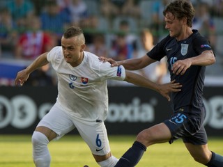 Stanislav Lobotka (vľavo) na ME do 21 rokov (2017). 