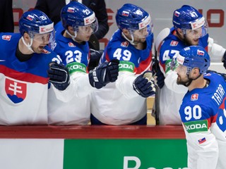Tomáš Tatar sa teší po strelenom góle na MS v hokeji 2022.