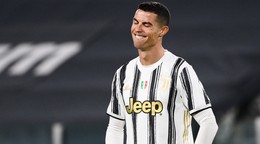 Cristiano Ronaldo v drese Juventusu Turín