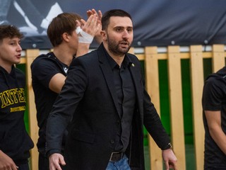 Tréner Interu Bratislava Danilo Rakočevič.