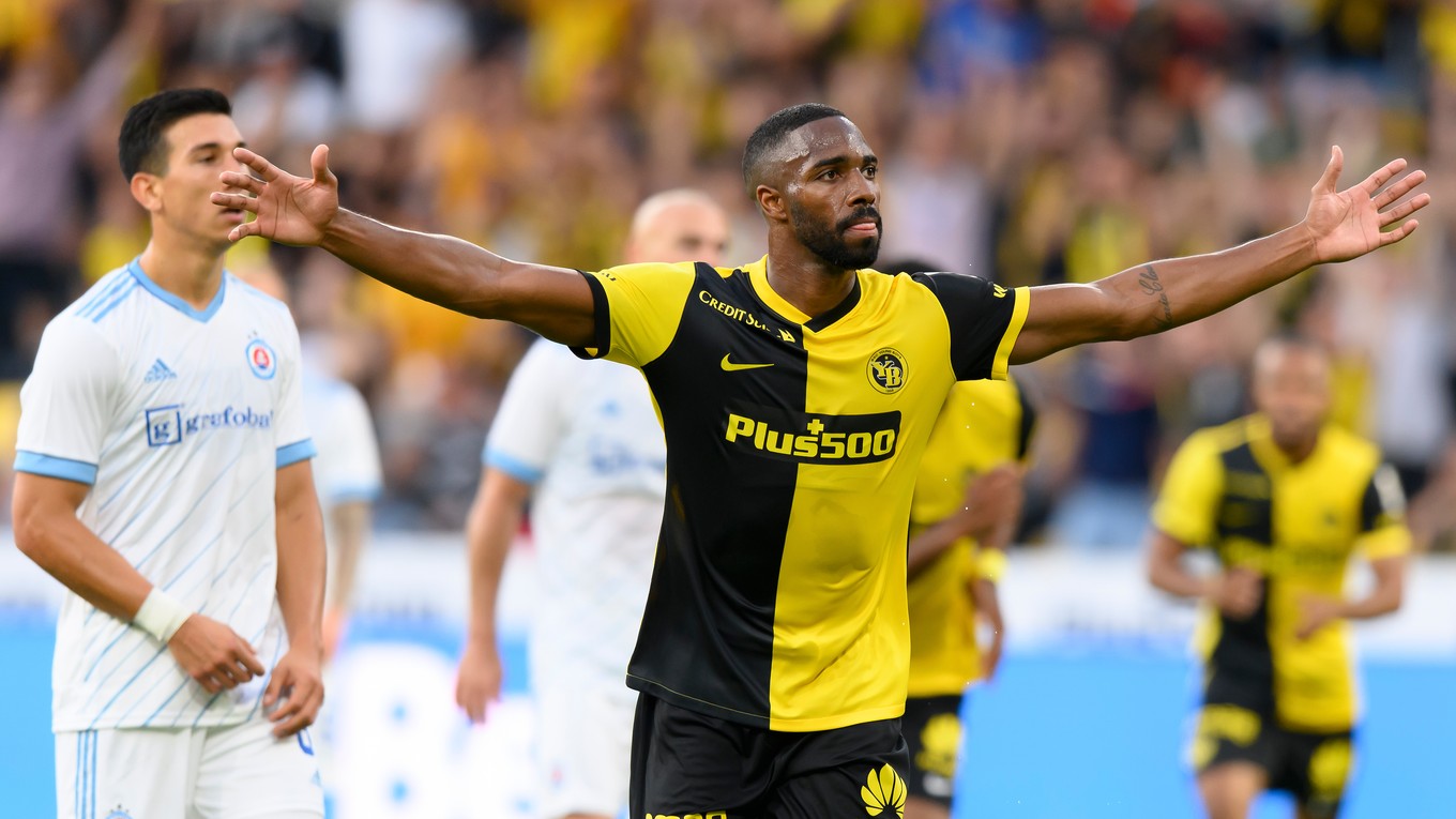 Momentka zo zápasu Young Boys Bern - Slovan Bratislava v 2. predkole Ligy majstrov 2021/2022.