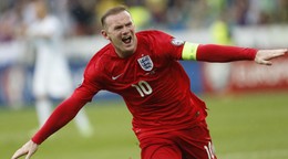 Wayne Rooney je bývalým kapitánom anglickej reprezentácie.