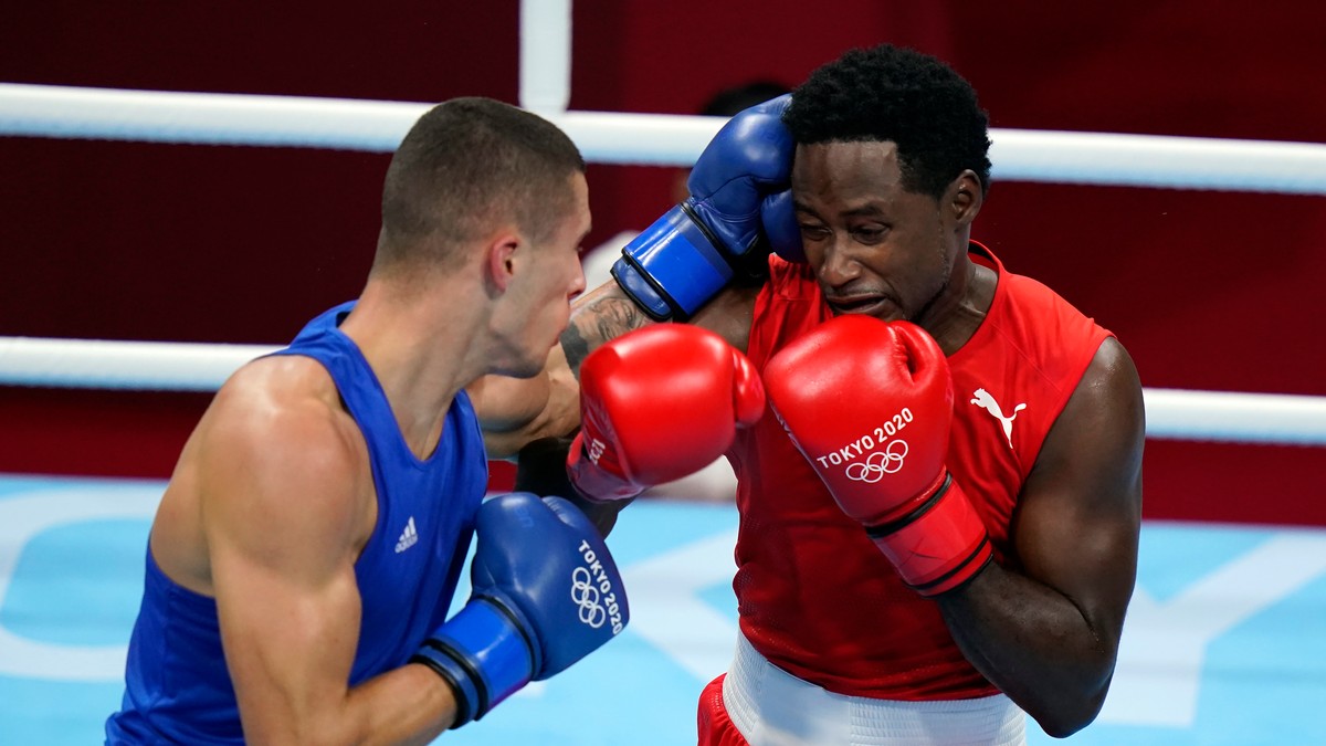 Box Andrej Csemez dnes vyhral 1. kolo na OH Tokio 2020 / 2021 (review