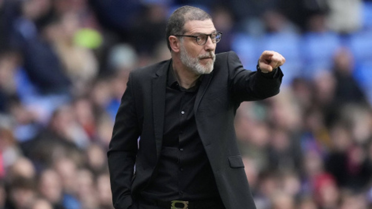 Tréner Slaven Bilič.