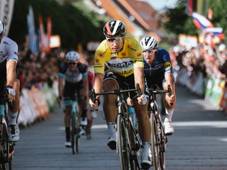 Peter Sagan získal žltý dres pre celkového víťaza pretekov Okolo Slovenska 2021.