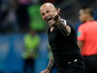 Jorge Sampaoli na lavičke Argentíny.