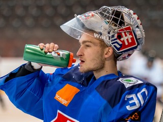 Matej Marinov v drese Slovenska.