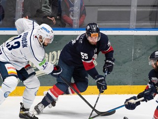 HC Slovan Bratislava vs. HK Nitra: ONLINE prenos z finále play off Tipos extraligy (2. zápas). 