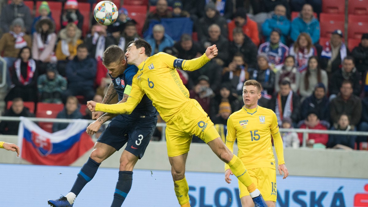 Ukrajinec Taras Stepanenko chce ďalší odklad baráže o MS vo futbale ...