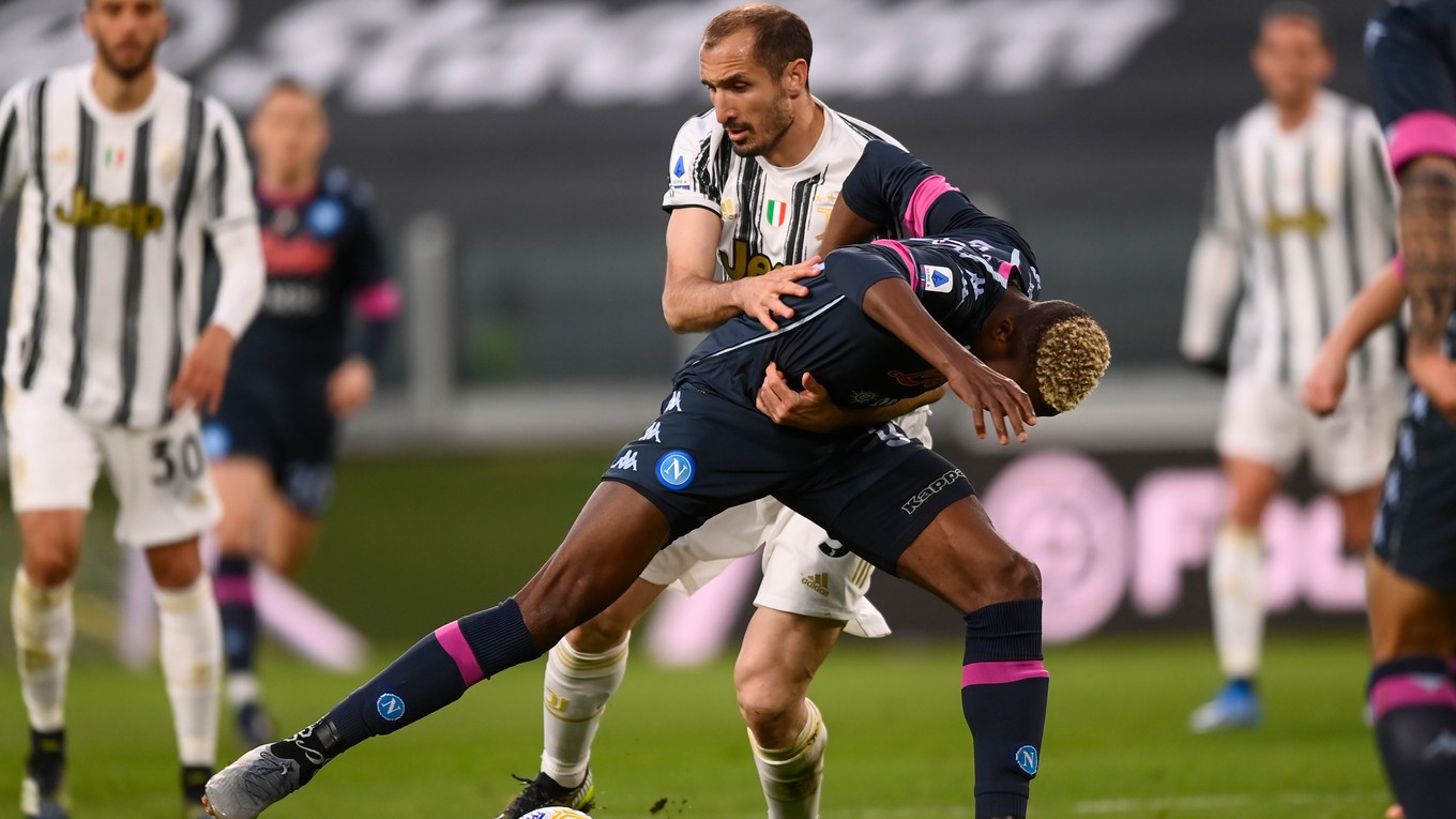 Obranca Giorgio Chiellini bude Juventusu istý čas chýbať.