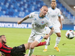 Vladimír Weiss ml. v zápase ŠK Slovan Bratislava - Lincoln Red Imps, 3. predkolo Európskej ligy.