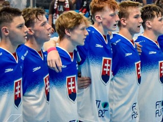 Slovenskí reprezentanti v hokejbale do 16 rokov.