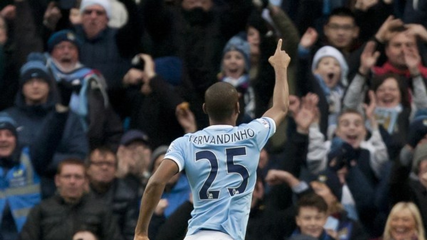 Fernandinho v drese Manchestru City, archívna snímka.