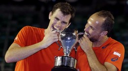 Jamie Murray (vľavo).