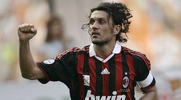 Paolo Maldini ako kapitán AC Miláno.