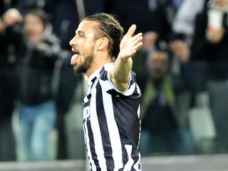 Osvaldo v drese Juventusu Turín.