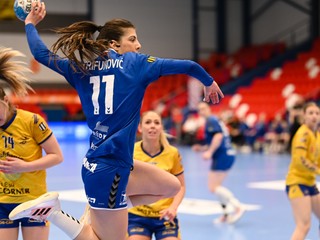 Milica Trifunovičová zakončuje vo finále Slovenského pohára. 