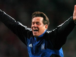 Otto Rehhagel na lavičke Grécka.