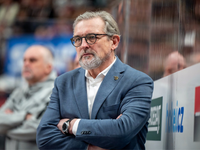 Na snímke je tréner Zdeněk Moták.