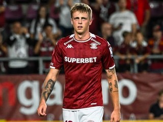 Timotej Jambor v drese Rapidu.