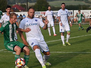 Peter Bašista v drese Kendíc.