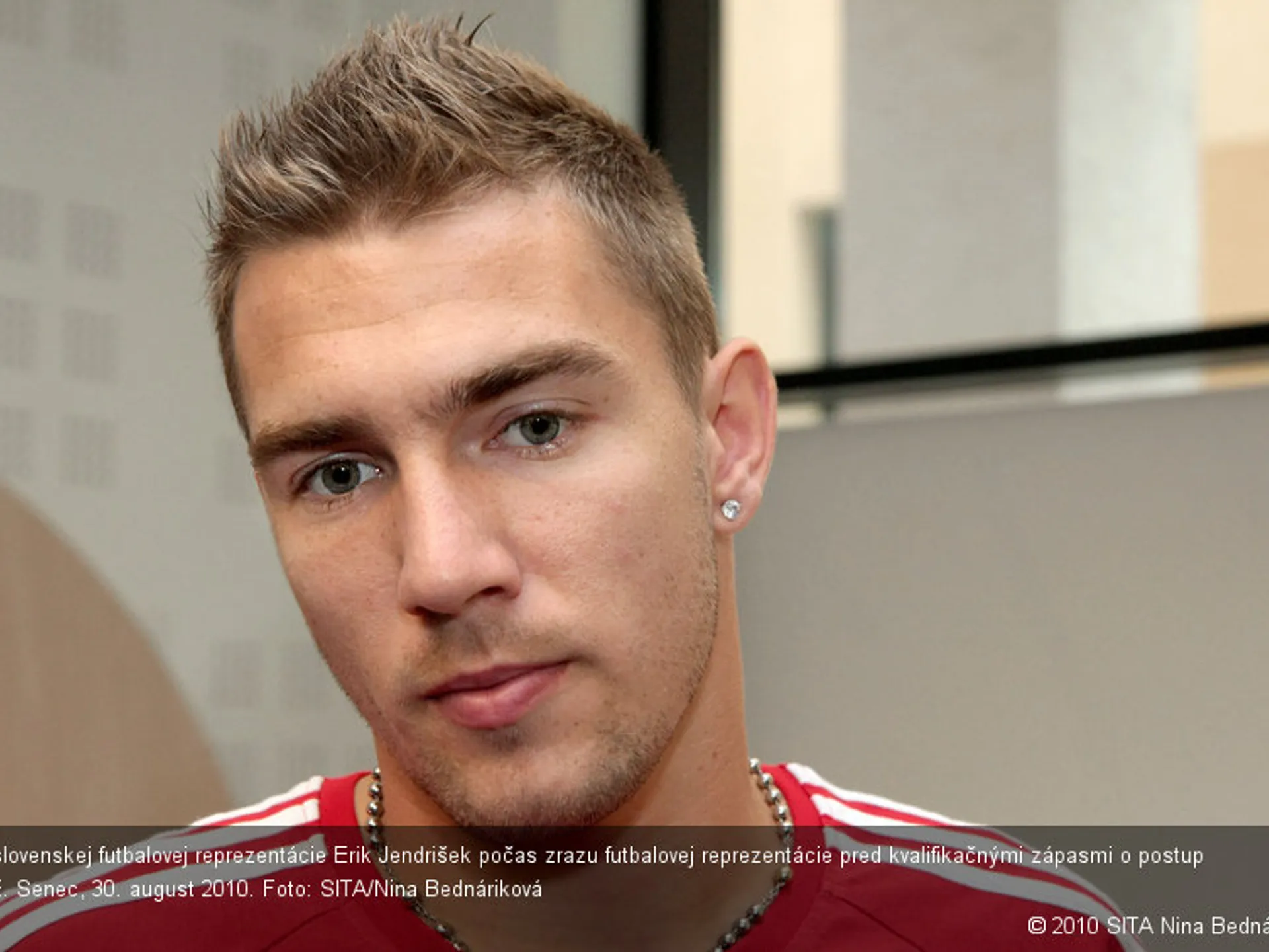 Erik Jendrišek prestupuje za 900 000 EUR do Freiburgu