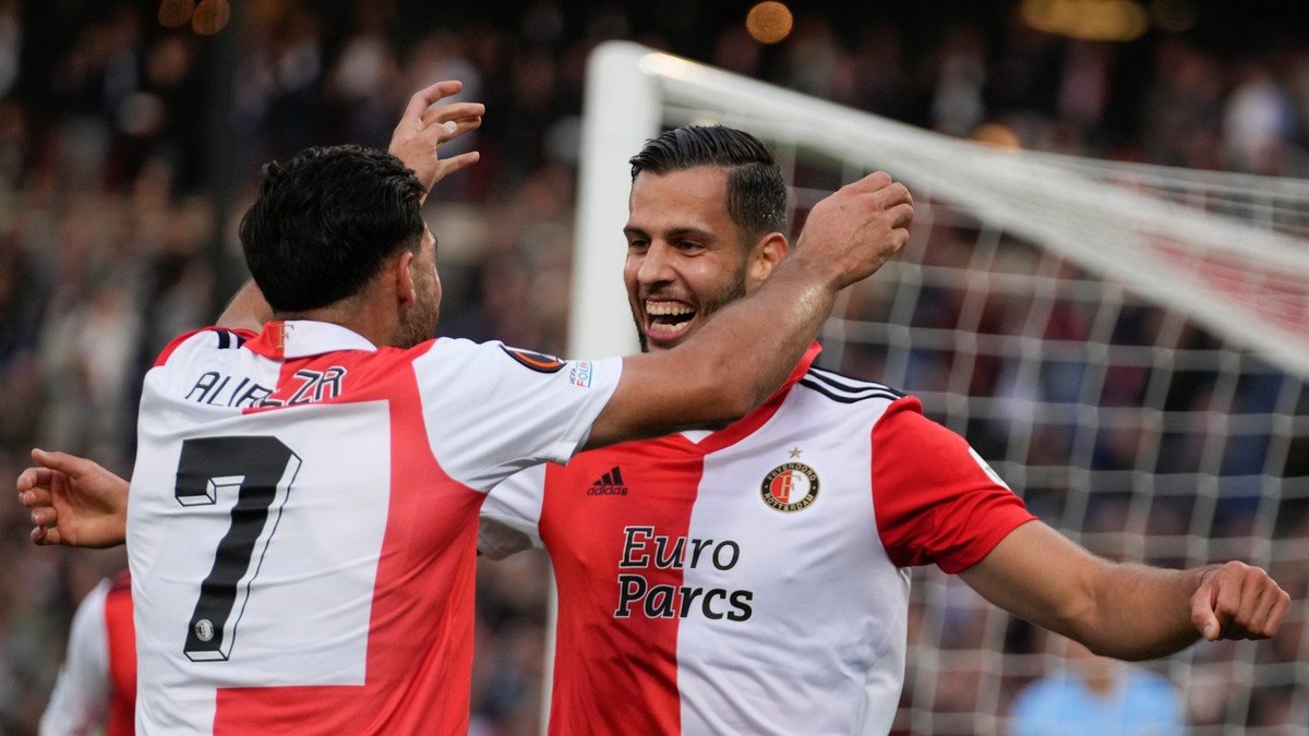 Dávid Hancko sa teší z gólu v drese Feyenoordu Rotterdam.