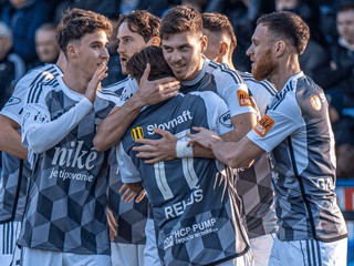 Futbalisti Košíc sa tešia z gólu