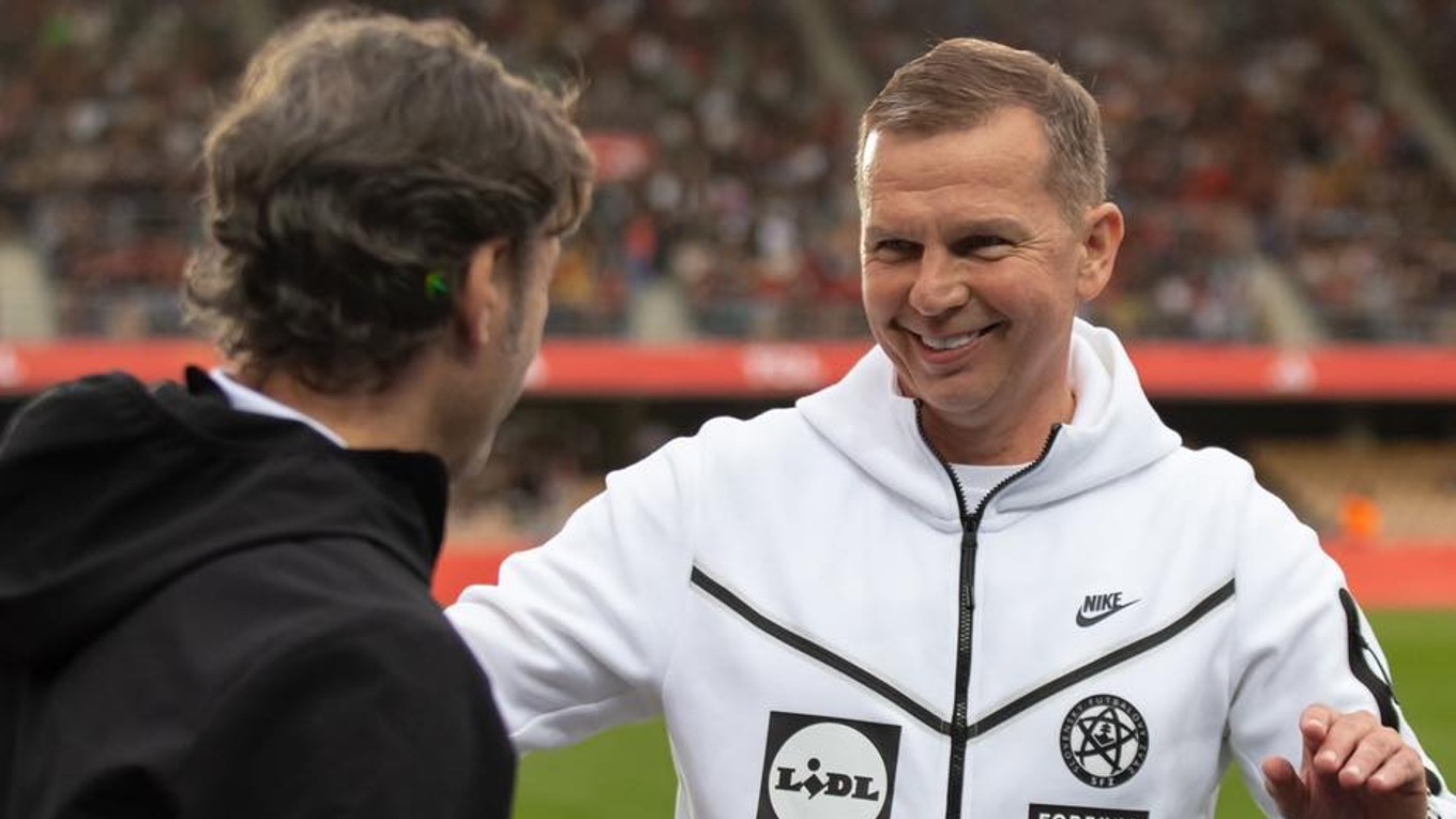 Tréner Jaroslav Kentoš (vpravo).