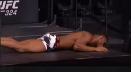 Smotherman po dopade na zem.