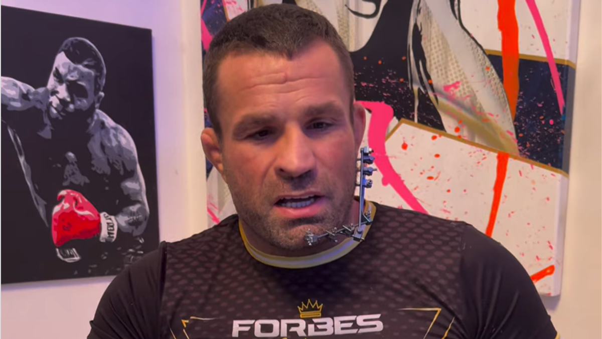 Vémola po prepustení z väzby.