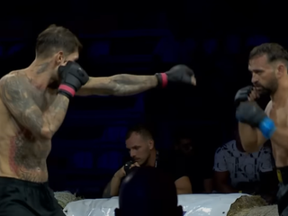 Kotty (vľavo) v súboji s Ondríkom.