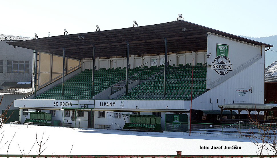 TRIBUNA _ LIPANY kopie.jpg