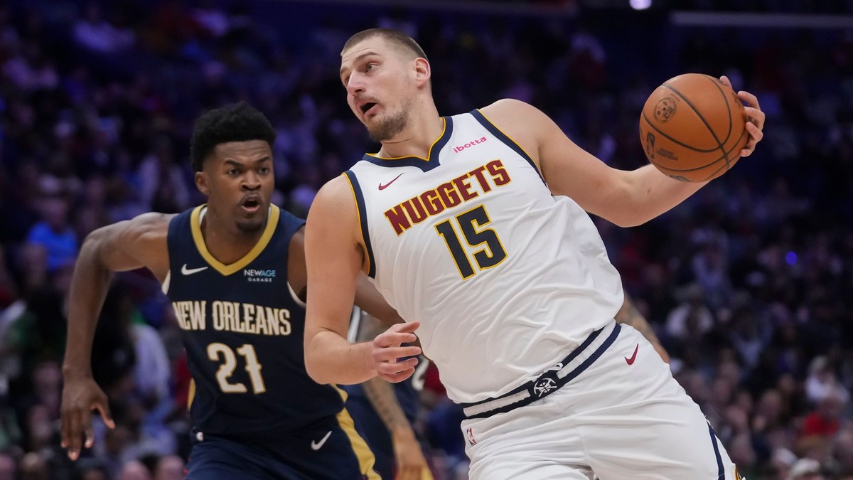 NBA Nikola Jokič zaznamenal triple double, Denver vyhral po predĺžení