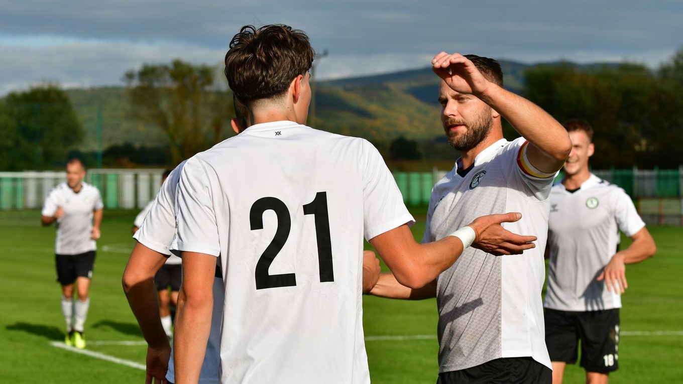 Futbalisti Lehoty pod Vtáčnikom.