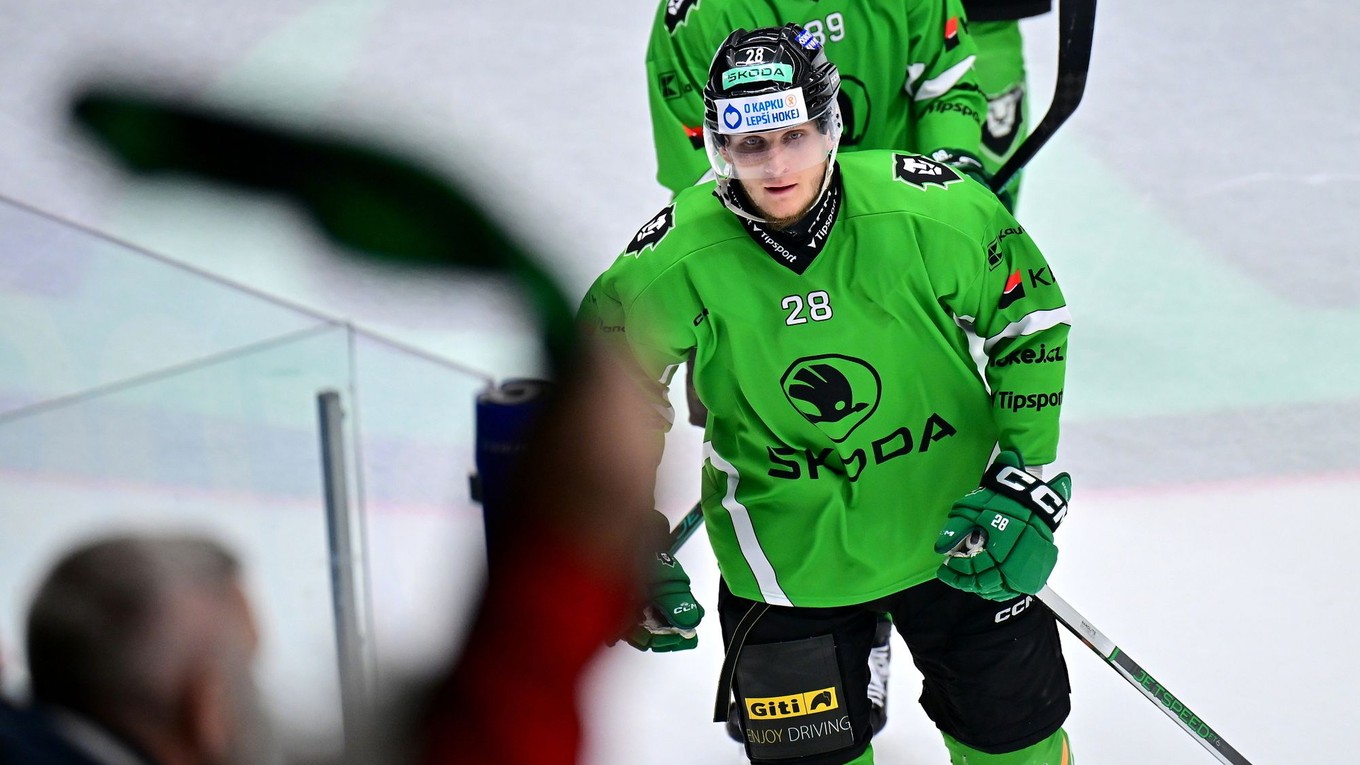 Pavol Skalický oslavuje gól.