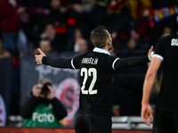 Lukáš Haraslín sa teší po strelenom góle v drese AC Sparta Praha.